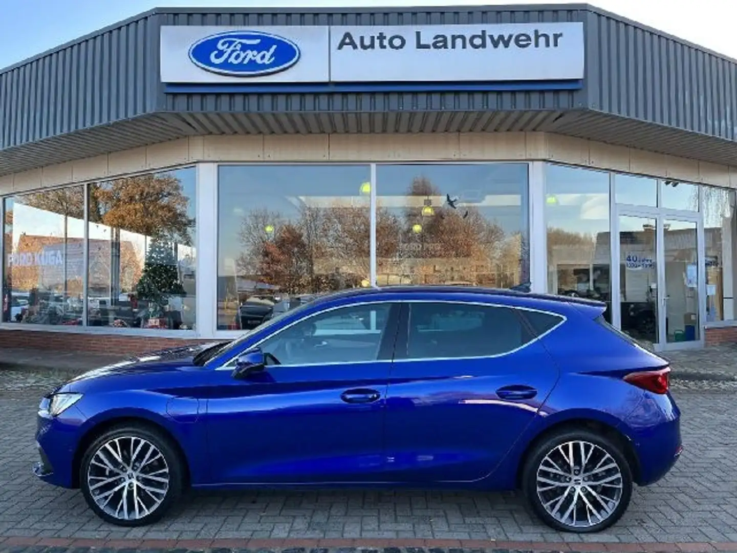 SEAT Leon 1.4 Xcellence e-HYBRID Navi Digitales Cockpit LED Blue - 1