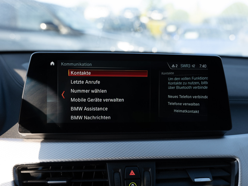 BMW X2 xDrive20d M-Sport PANO HUD LED ACC W-LAN — photo 13