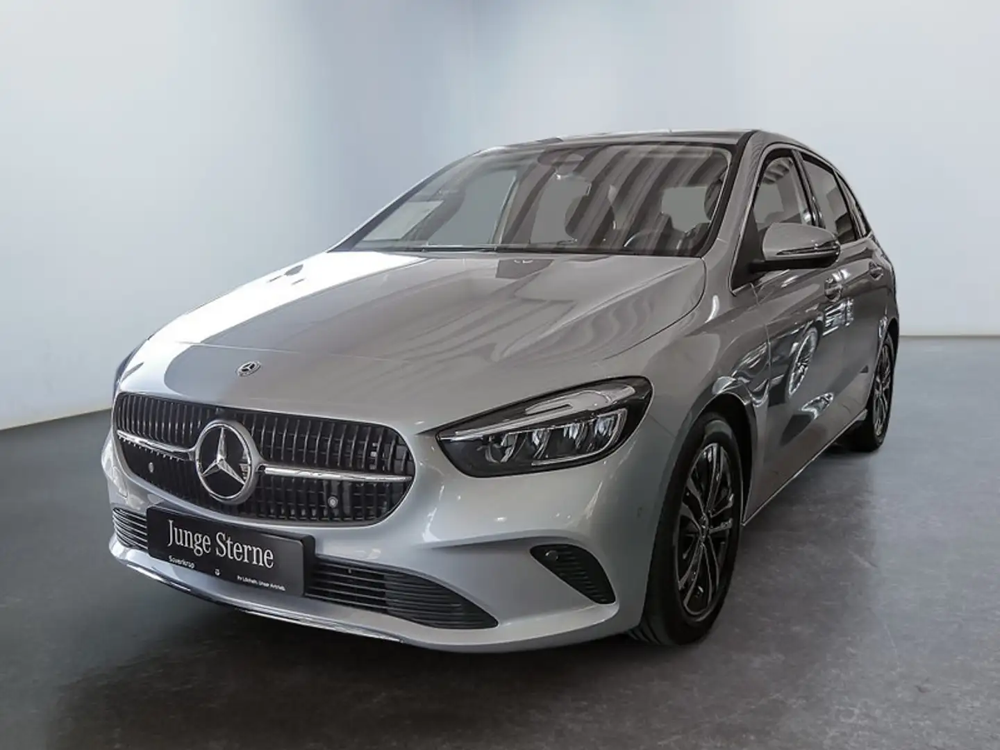 Mercedes-Benz B 180 , PROGRESSIVE SPUR KAMERA PDC SHZ Argent - 2