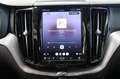 Volvo XC60 B4 Plus Dark AWD Geartronic*AHK/PANO/HARMAN* Schwarz - thumbnail 16