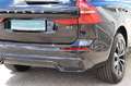 Volvo XC60 B4 Plus Dark AWD Geartronic*AHK/PANO/HARMAN* Schwarz - thumbnail 5