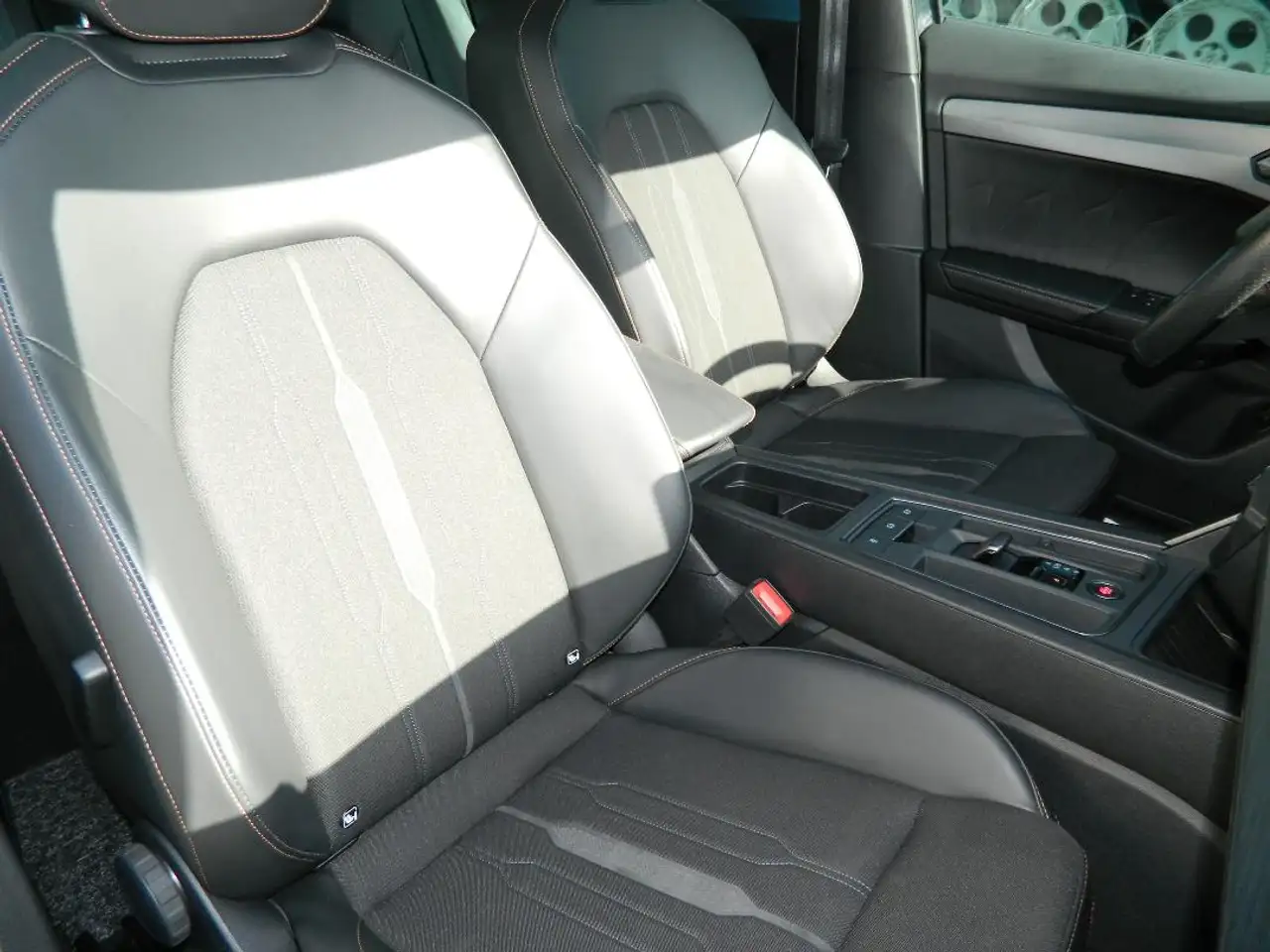 Cupra Formentor 1.5 TSI DSG TopView/FahrassistXL/Navi/elHeckklappe/Sitzheizung, миниатюра 6