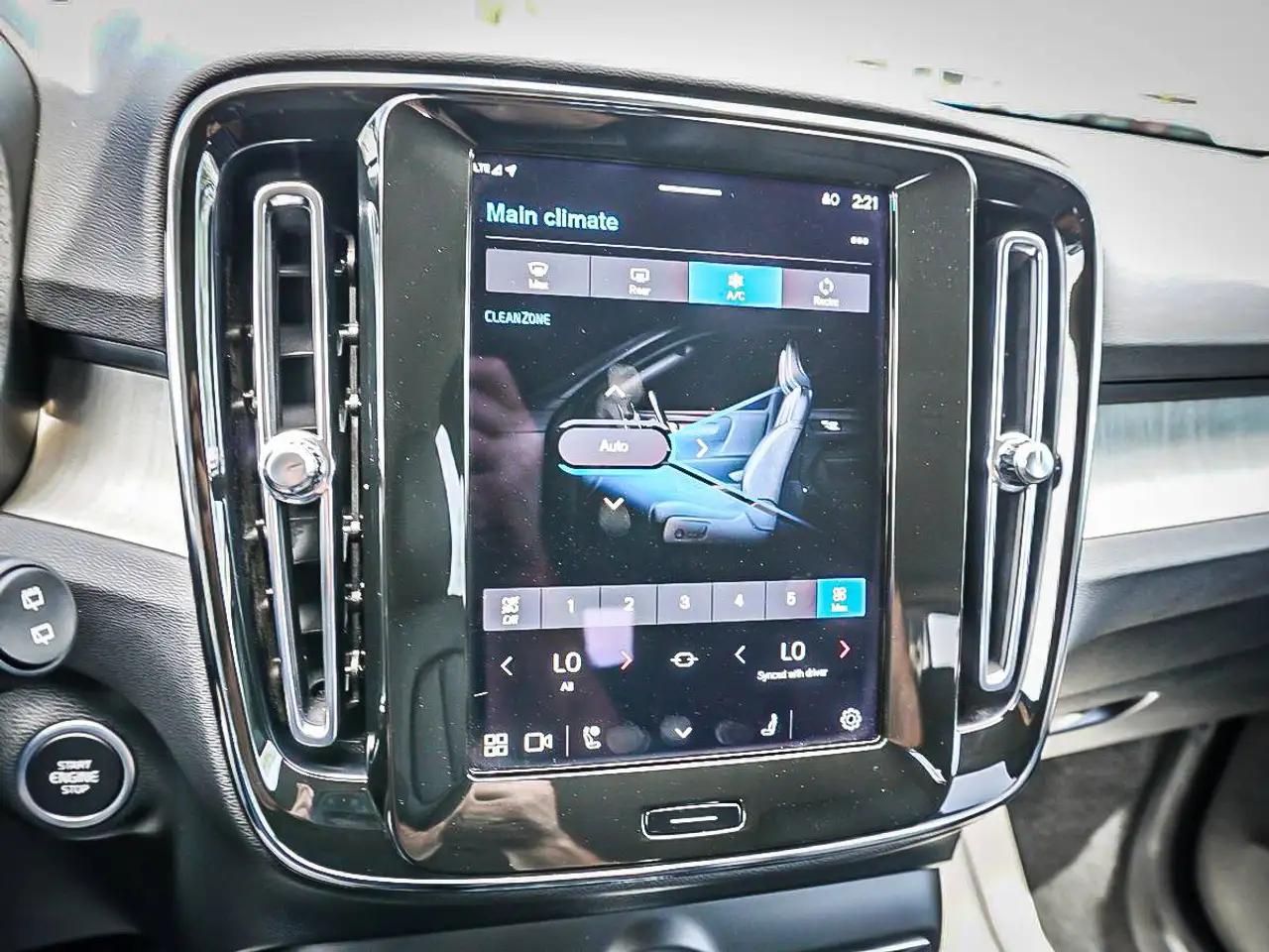 Volvo XC40 снимка Volvo XC40