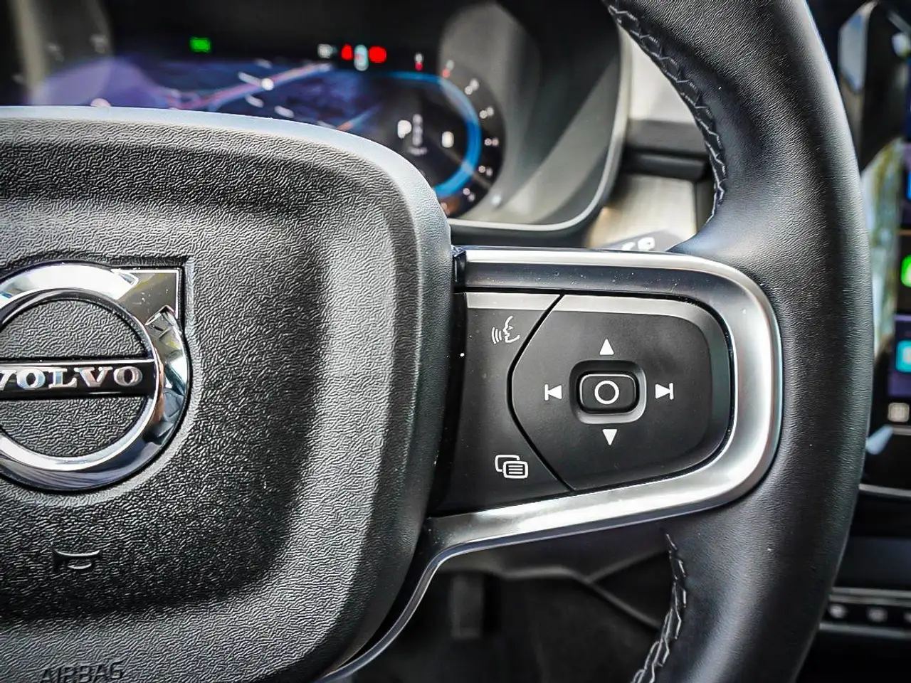Volvo XC40 снимка Volvo XC40