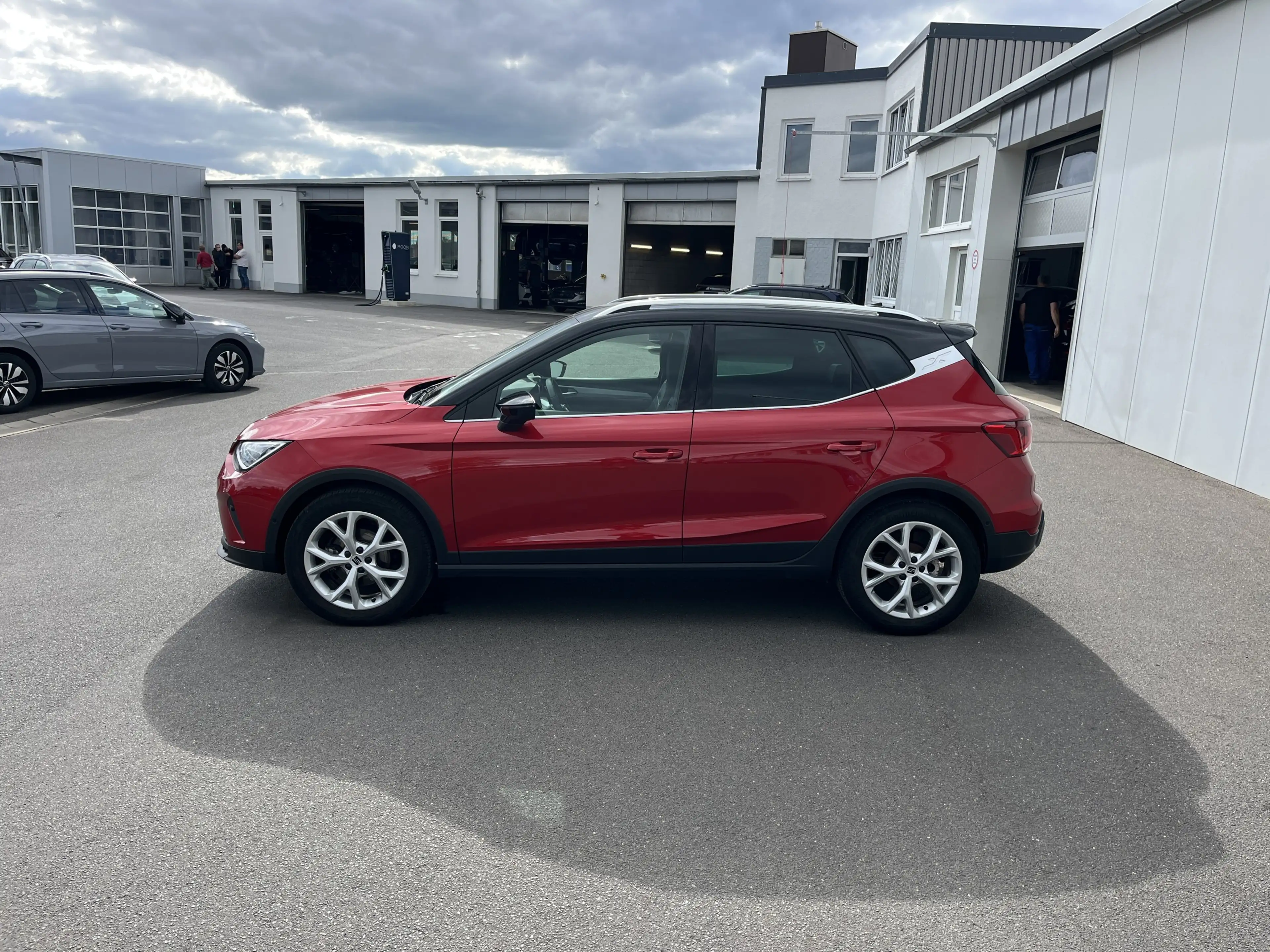 SEAT Arona 1.5 TSI DSG FR 125€ m.20% Anz. Navi ACC LED RFK — photo 3