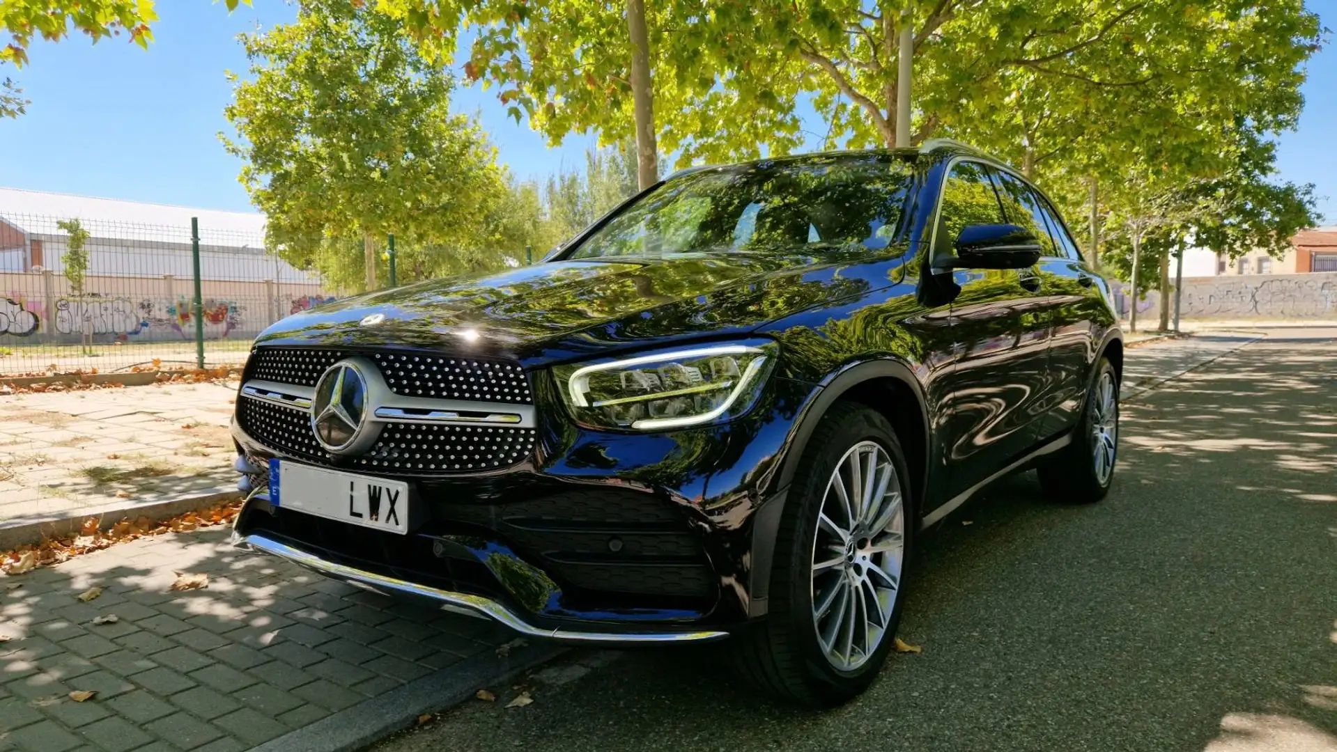 Mercedes-Benz GLC 220 GLC 220 d 4MATIC AMG LINE Negro - 1