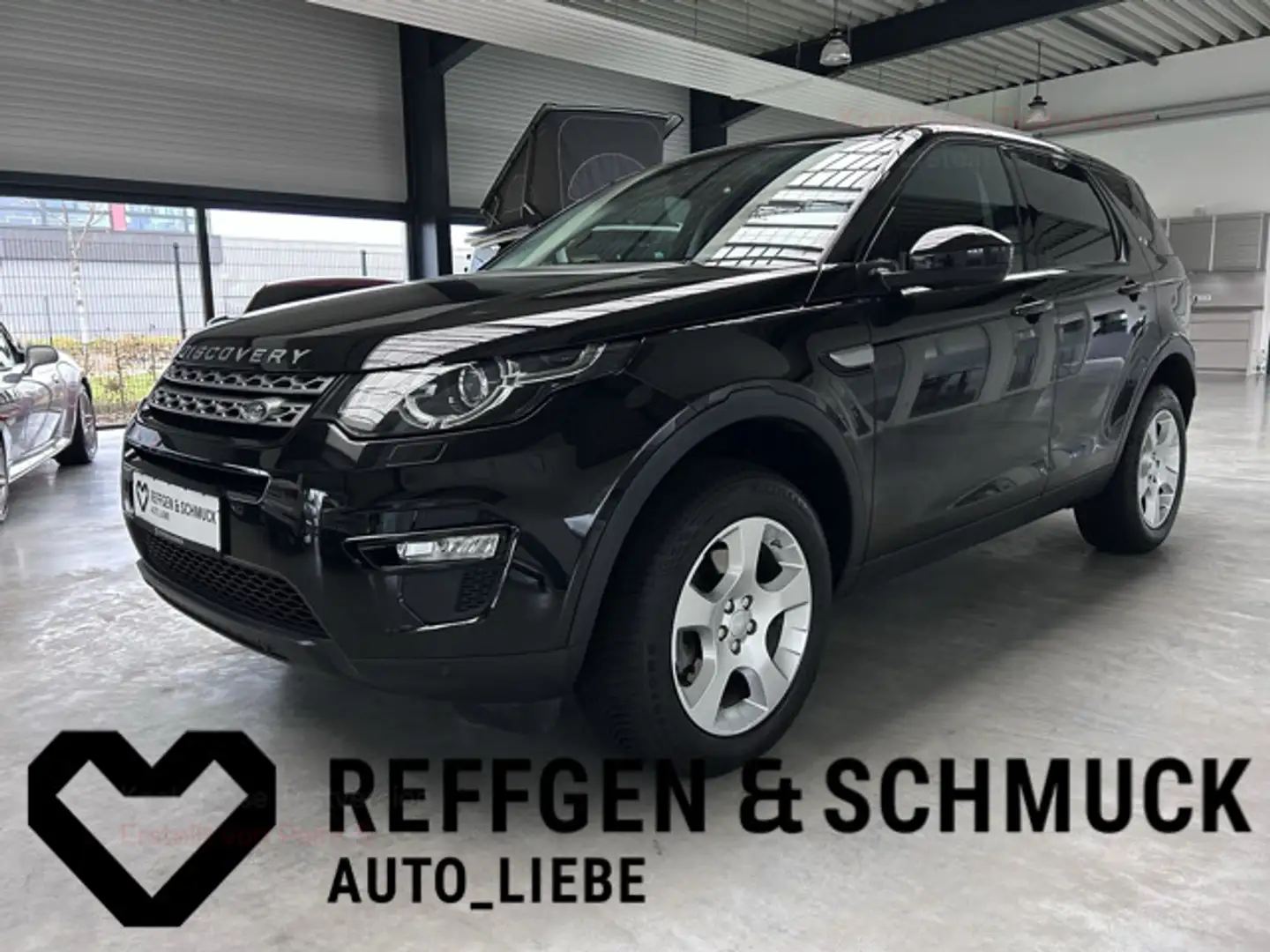 Land Rover Discovery Sport 7SITZ+NAV+XENON+KAMERA+ALLWETTER Zwart - 1