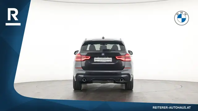 BMW X3 view 5