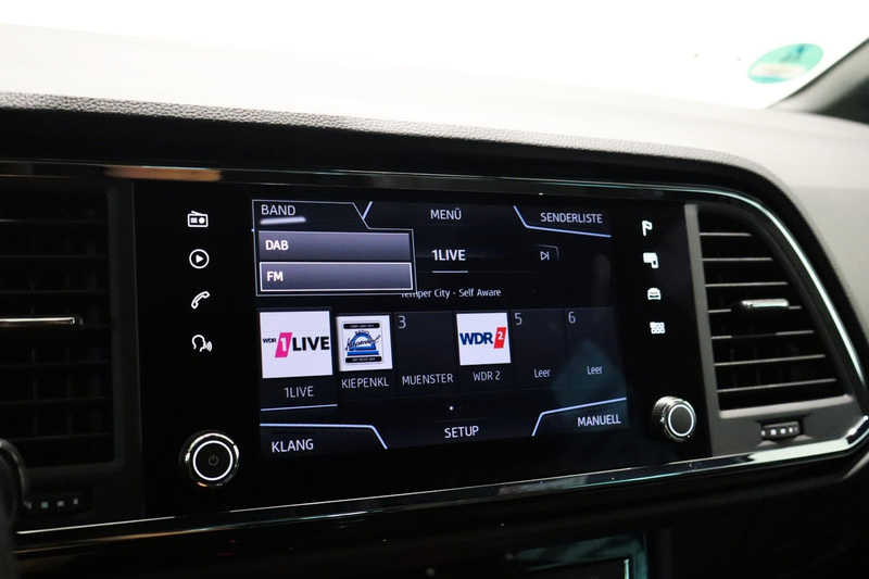 SEAT Ateca 2,0 TSI FR 4Drive DSG Pano ACC CarPlay 360 — photo 9