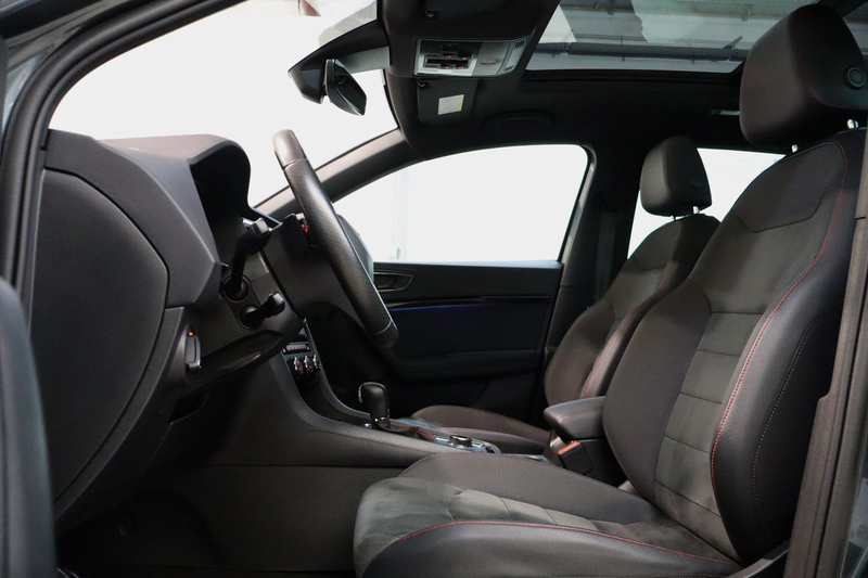 SEAT Ateca 2,0 TSI FR 4Drive DSG Pano ACC CarPlay 360 — photo 6