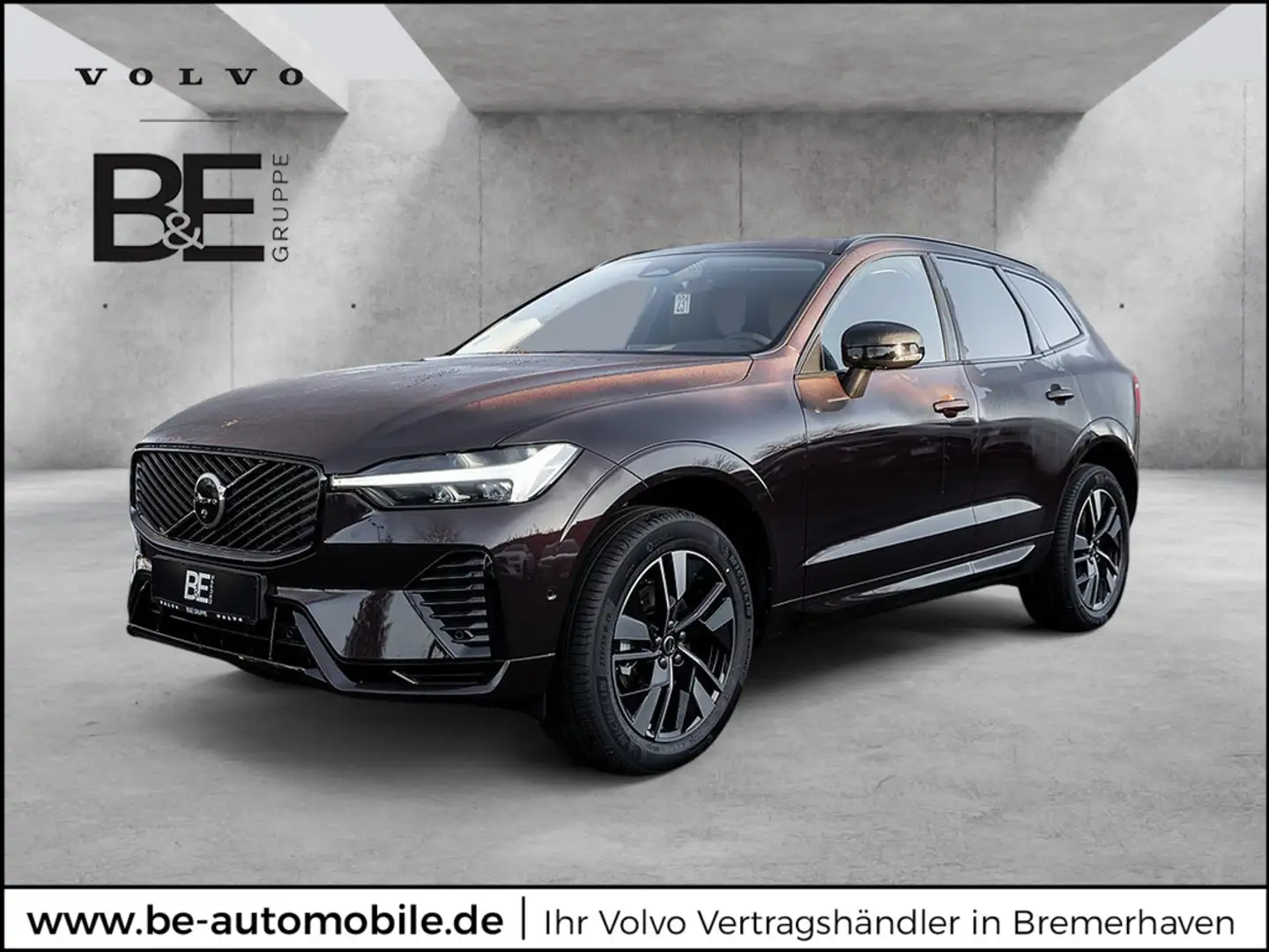 Volvo XC60 B5 AWD Plus Dark H/K PANORAMADACH 360° Schwarz - 1