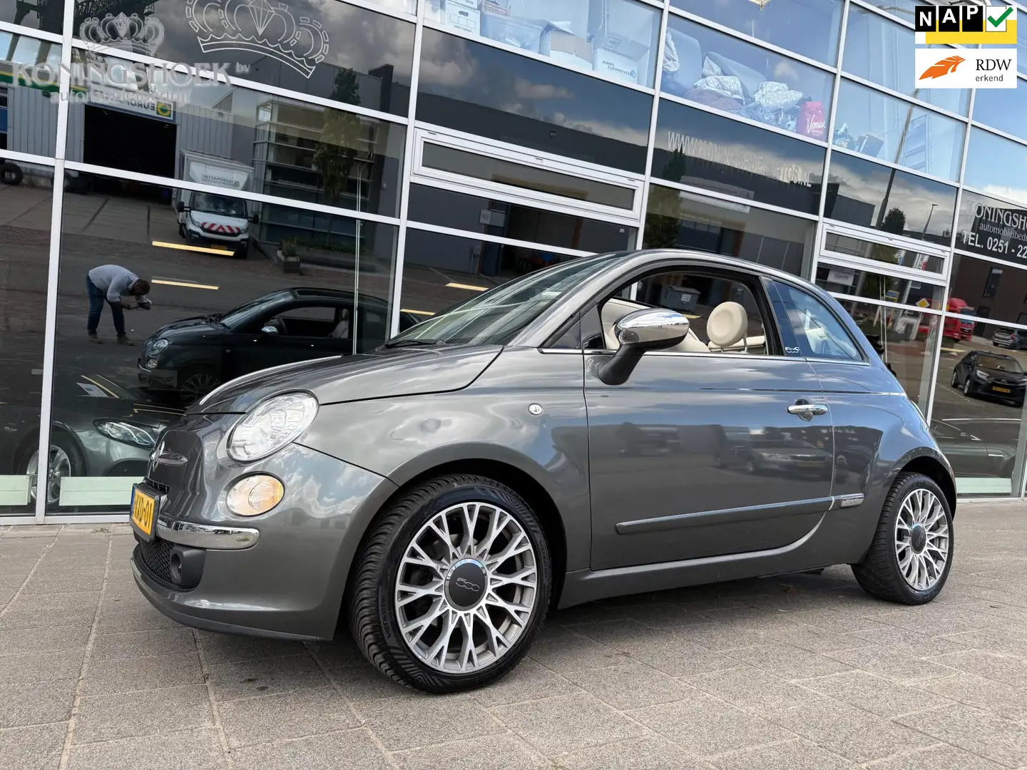 Fiat 500C 0.9 TwinAir Lounge Grijs - 1