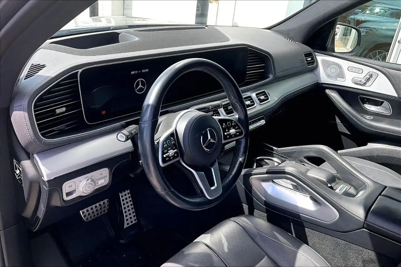 Mercedes-Benz GLS снимка Mercedes-Benz GLS
