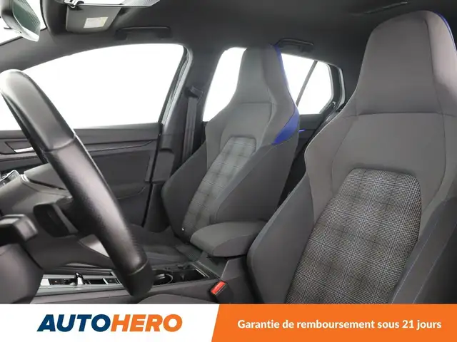 Volkswagen Golf view 10