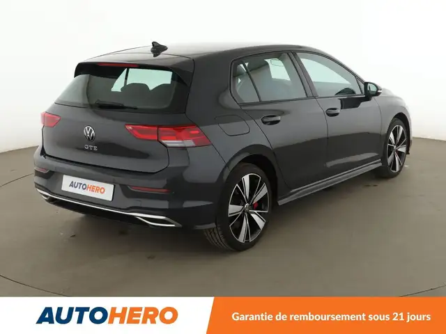 Volkswagen Golf view 6