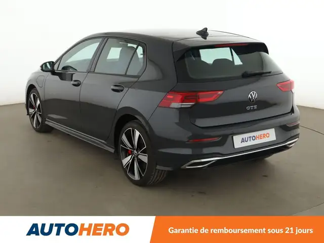 Volkswagen Golf view 4