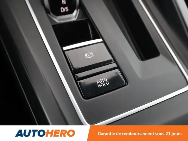 Volkswagen Golf view 30