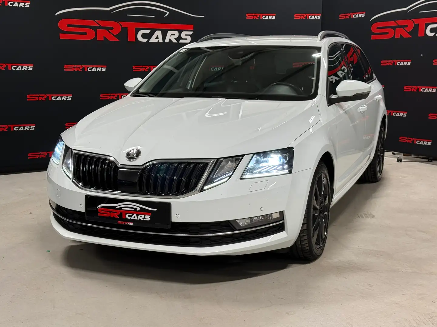 Skoda Octavia 2.0 TDI DSG Aut.*Navi*Kamera*Keyless* TOP gepflegt Weiß - 2
