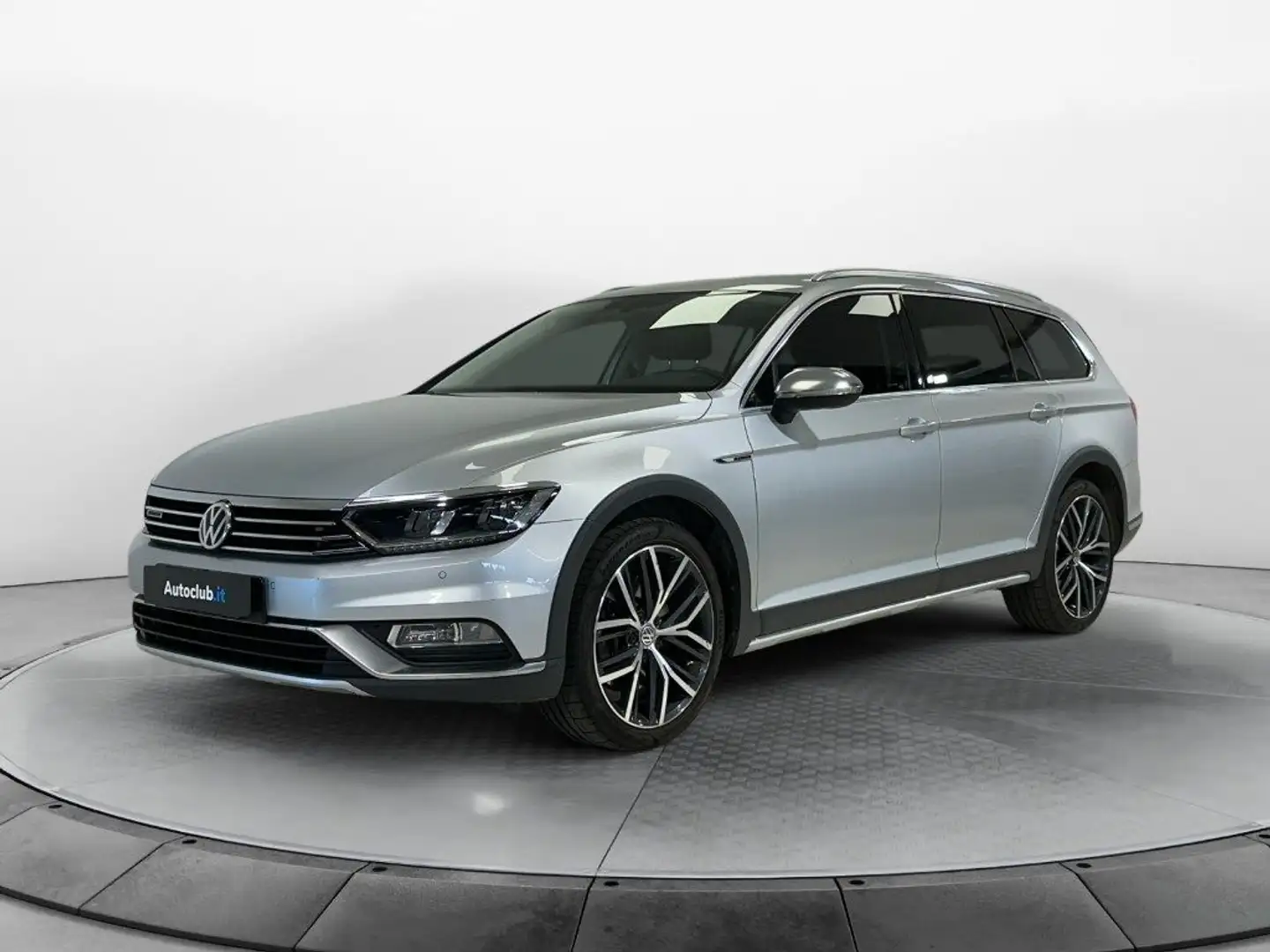 Volkswagen Passat Alltrack 2.0 bitdi 4motion 240cv Negru - 1