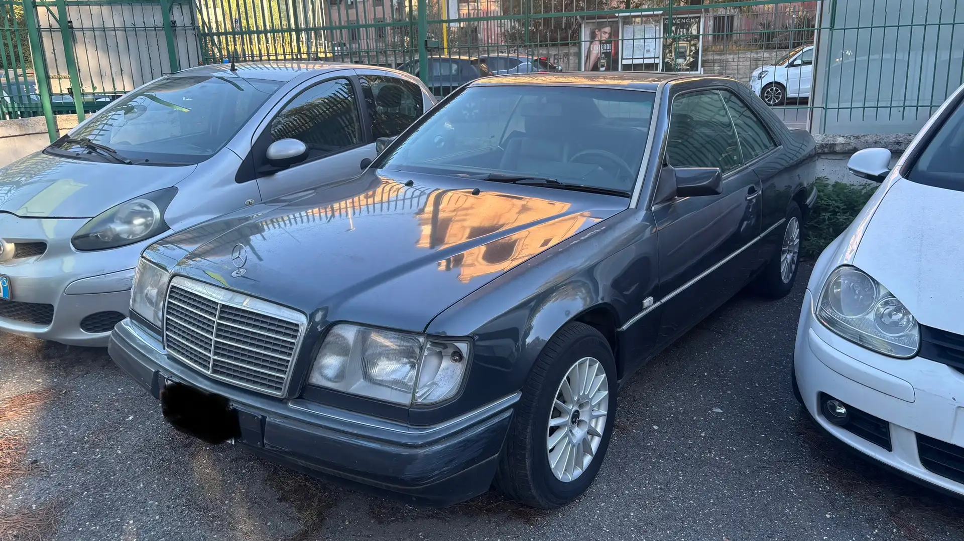 Mercedes-Benz 200 coupé - 1