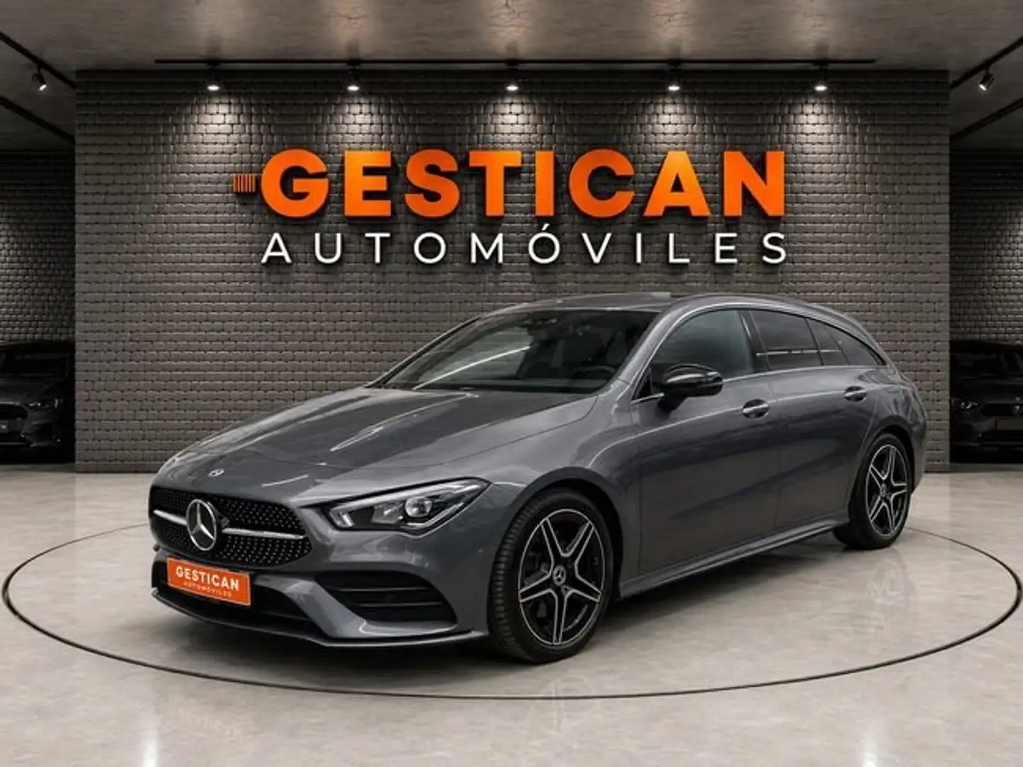 Mercedes-Benz CLA 250 e Shooting Brake Gris - 1