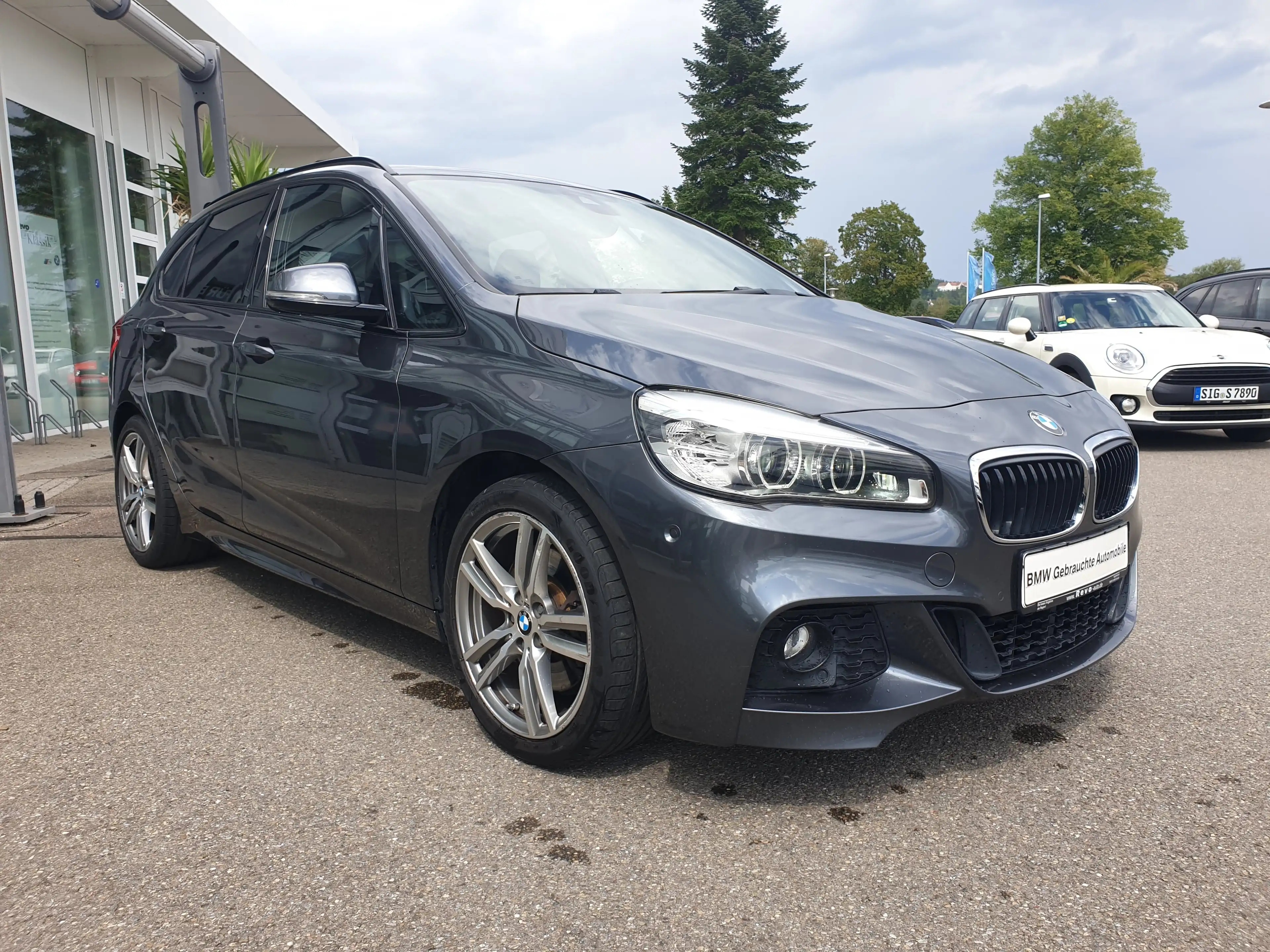 BMW 225 i Active Tourer xDrive Aut M Sportpaket AHK LED Dr — photo 3
