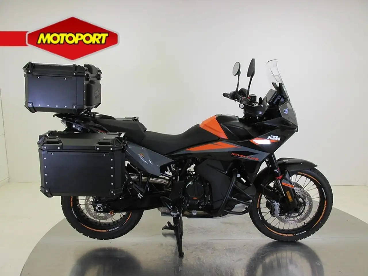 KTM 890 Adventure