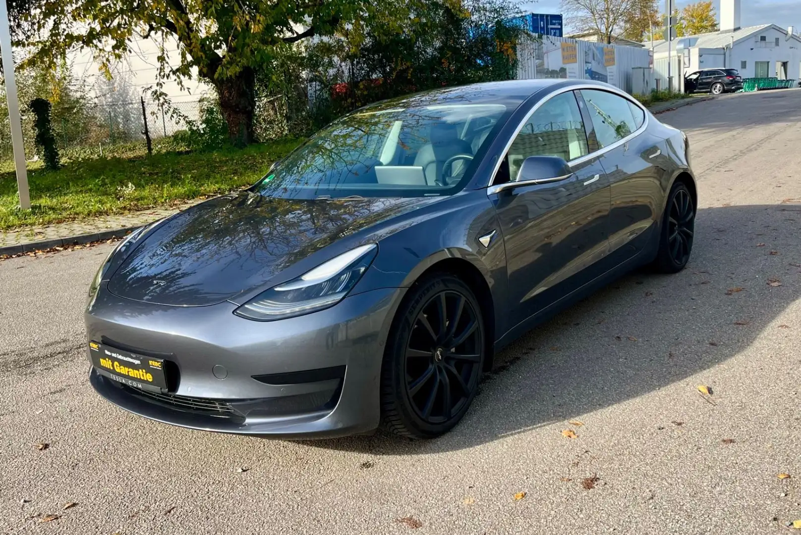 Tesla Model 3 Standard Range+ Gris - 2