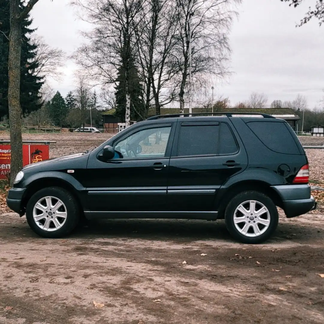 Mercedes-Benz ML 320 Automatik Vollausstattung Noir - 1