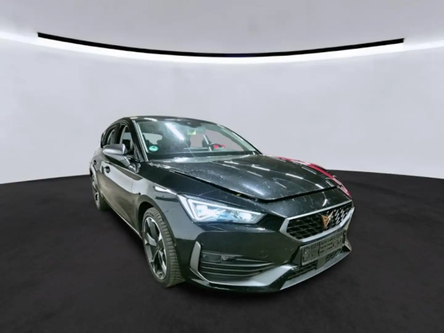 CUPRA Leon 1.5 eTSI DSG 5JGAR+ACC+GJR+KESSY+CARPLAY Klima Schwarz - 2