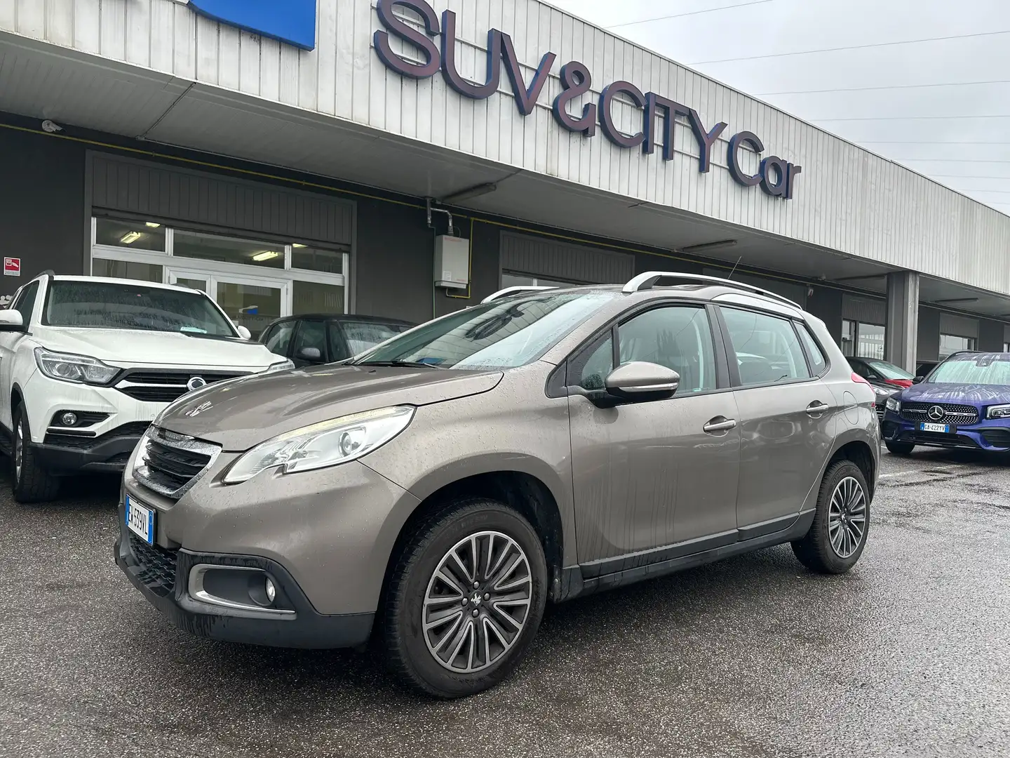 Peugeot 2008 2008 1.2 KM CERTIFICATI Beżowy - 1