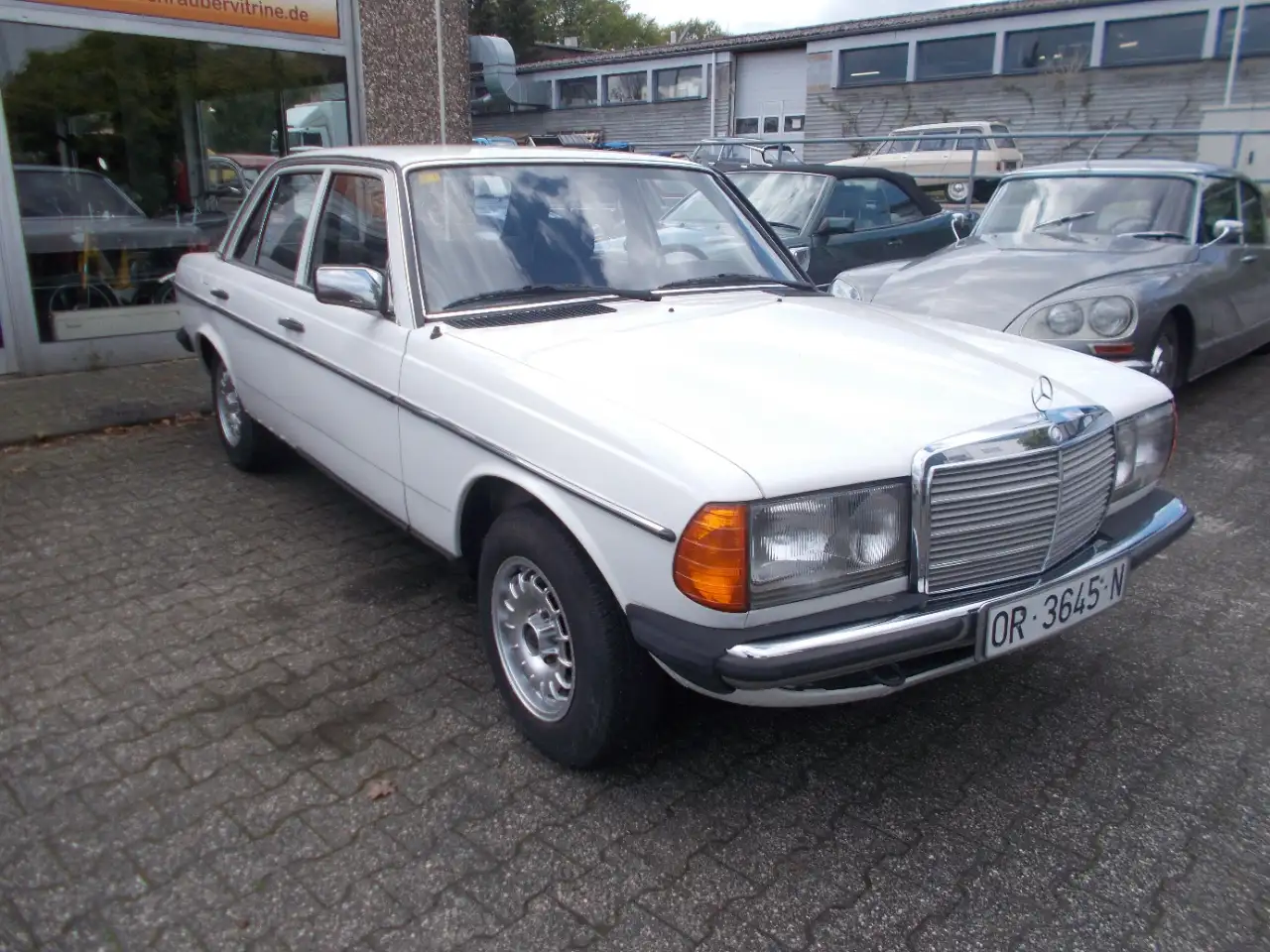 Mercedes-Benz 300 D/W123, foto 2