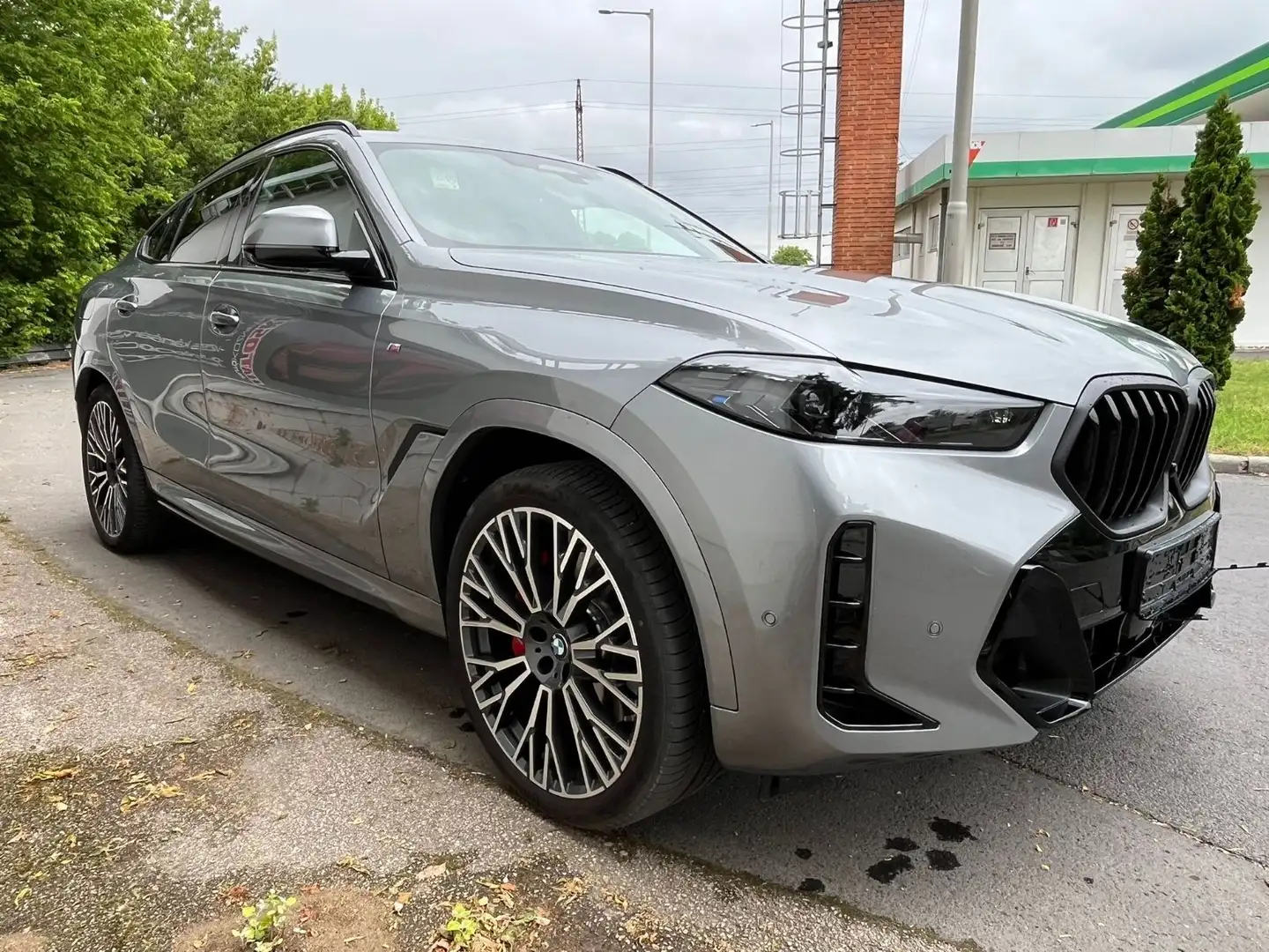 BMW X6 40 d xDrive M Sport DriveAssPro PANO 22" ACC Grigio - 2