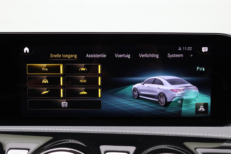 Mercedes-Benz CLA 35 AMG 4MATIC / Panoramadak / Memory Stoelen / 360 Camera — photo 11