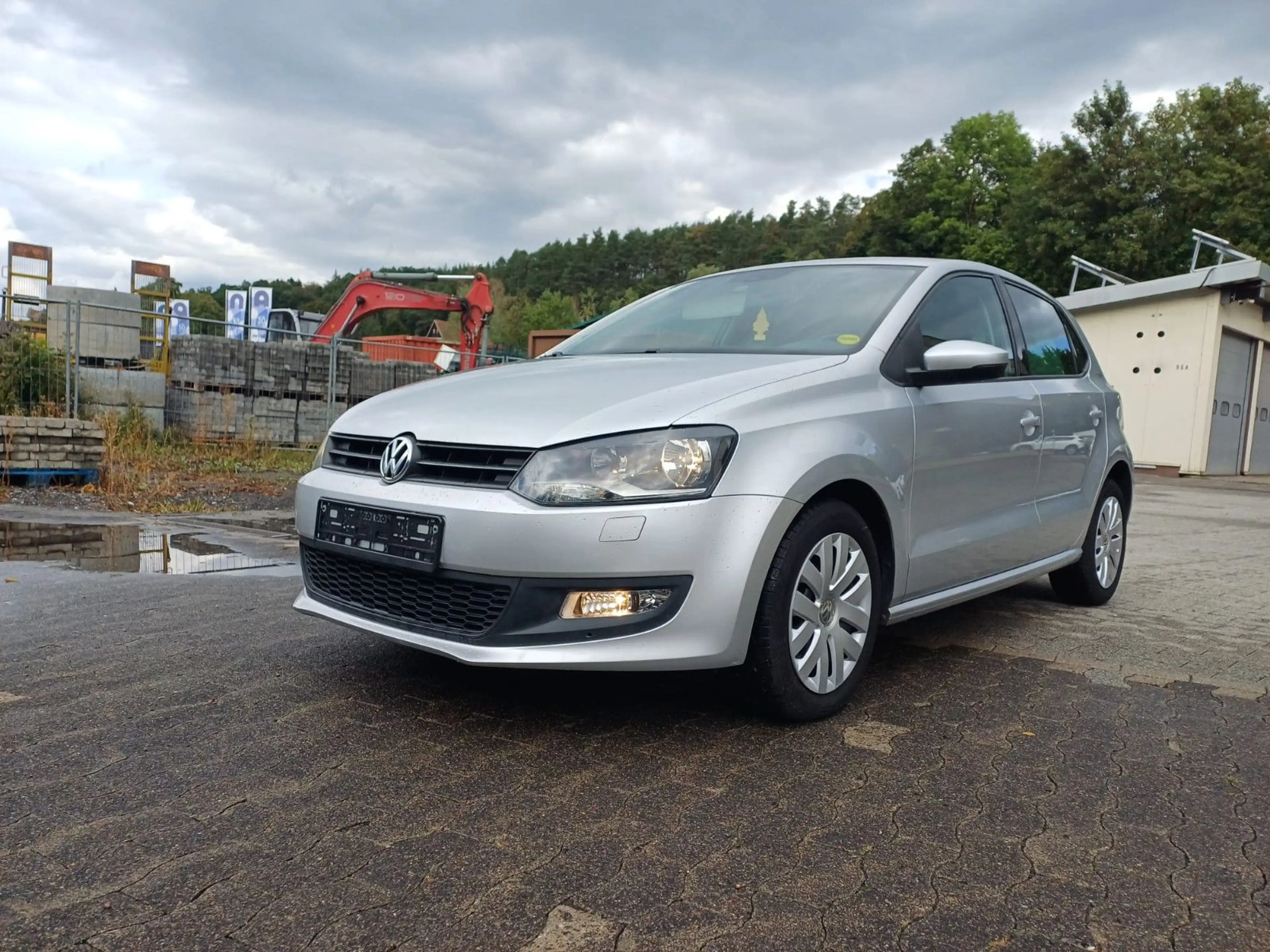 Volkswagen Polo V Team SHZ,TEMP,AHK.PDC,STEUERKETTE,NEU — photo 2
