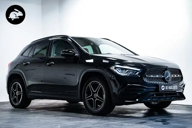Mercedes-Benz GLA 250 e AMG|Camera|Leder|Led|Apple car play