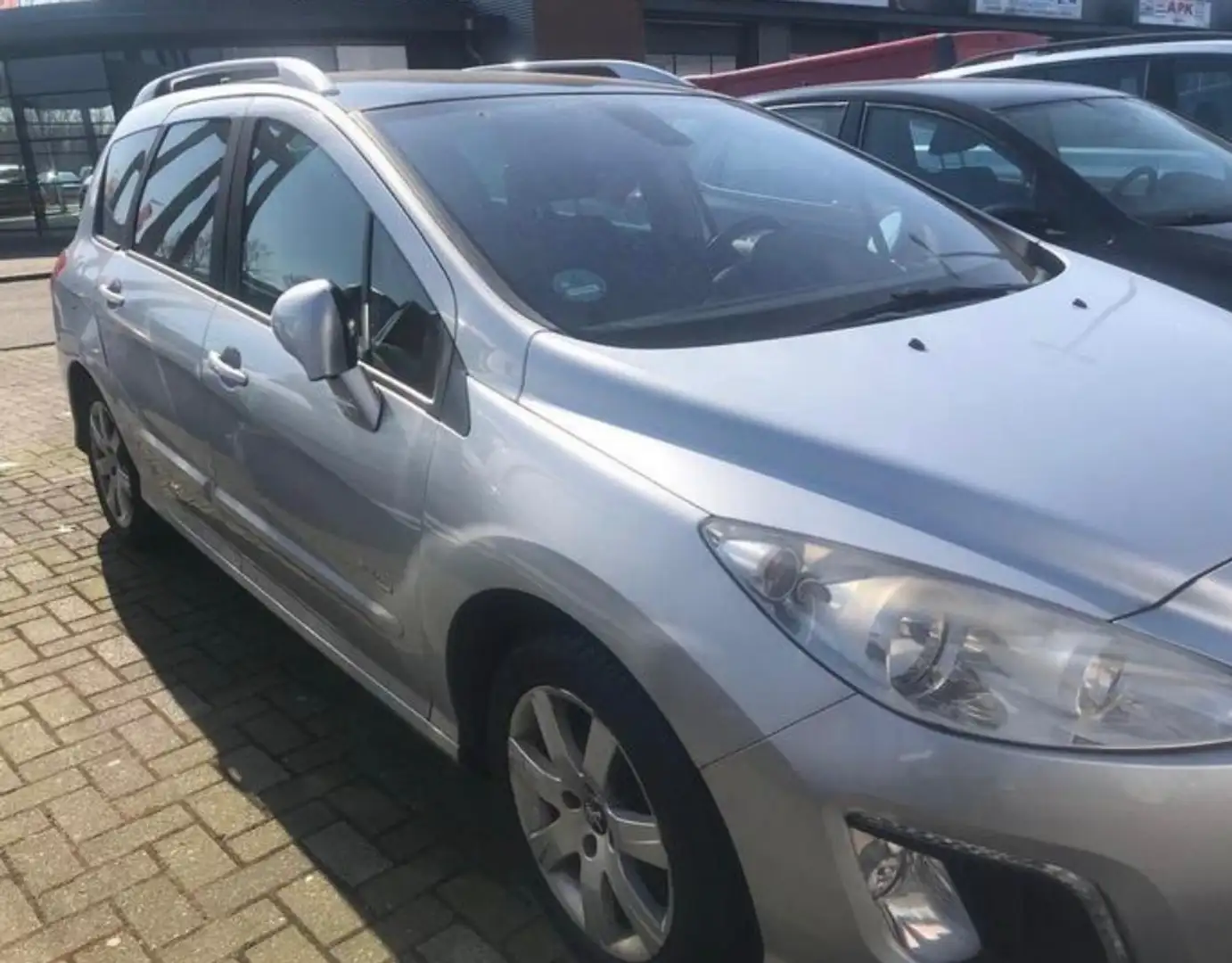 Peugeot 308 308 sw 1.6 VTi Sportium Zilver - 1