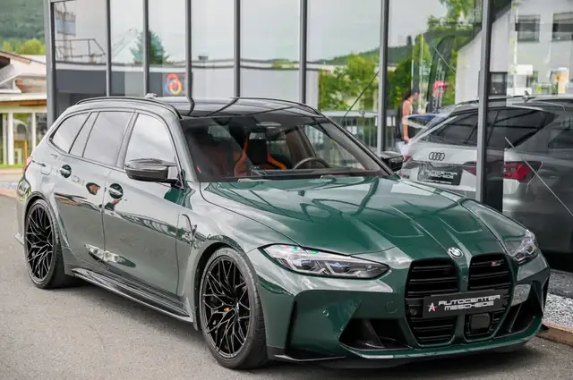 BMW M3 view 3