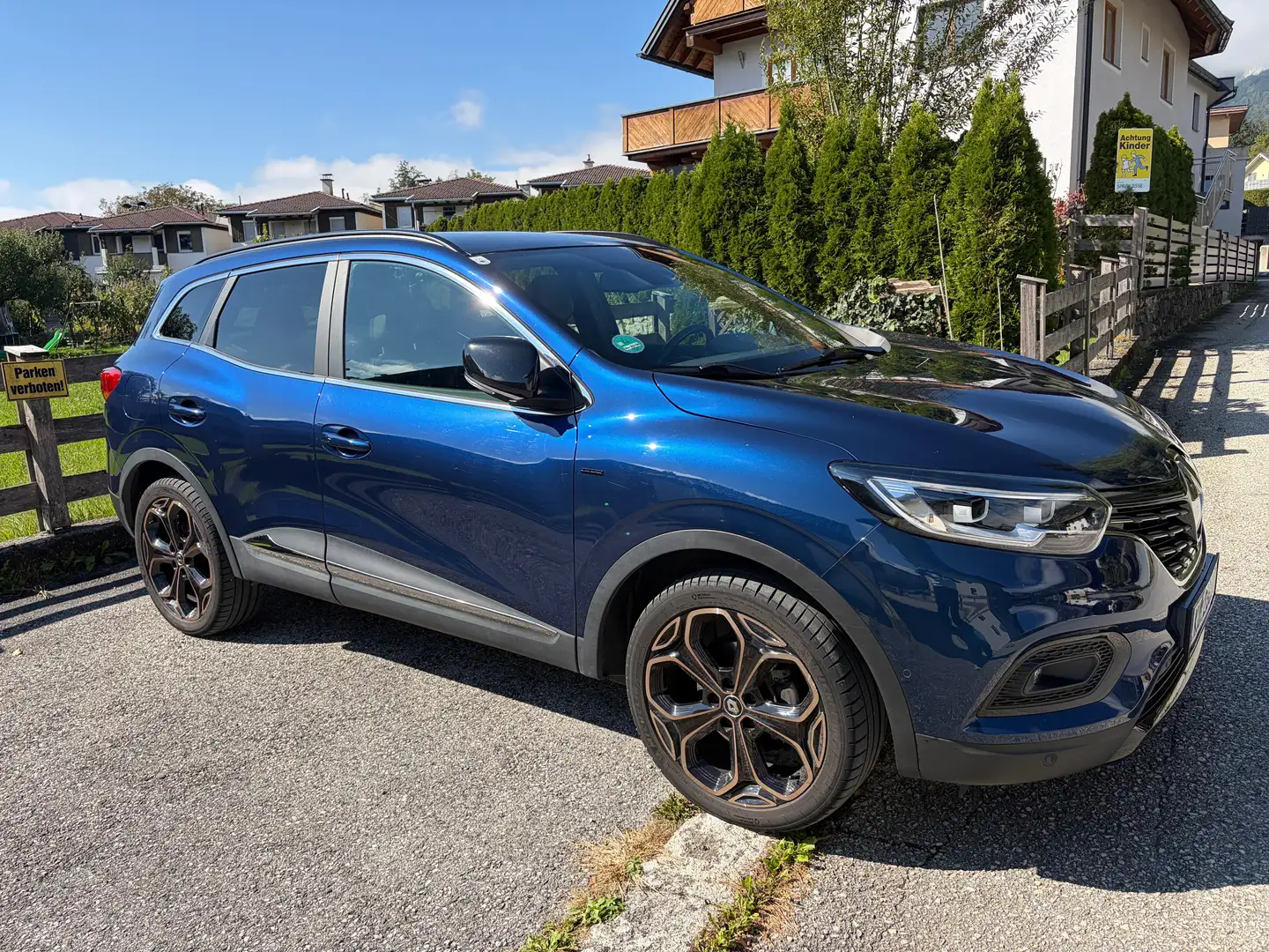 Renault Kadjar Kadjar TCe 160 PF EDC Black Edition Black Edition Blau - 1