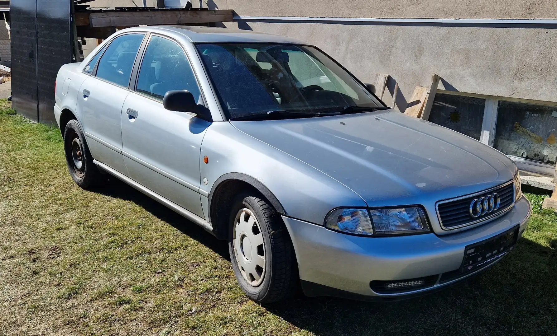Audi A4 1.9 TDI Argintiu - 2