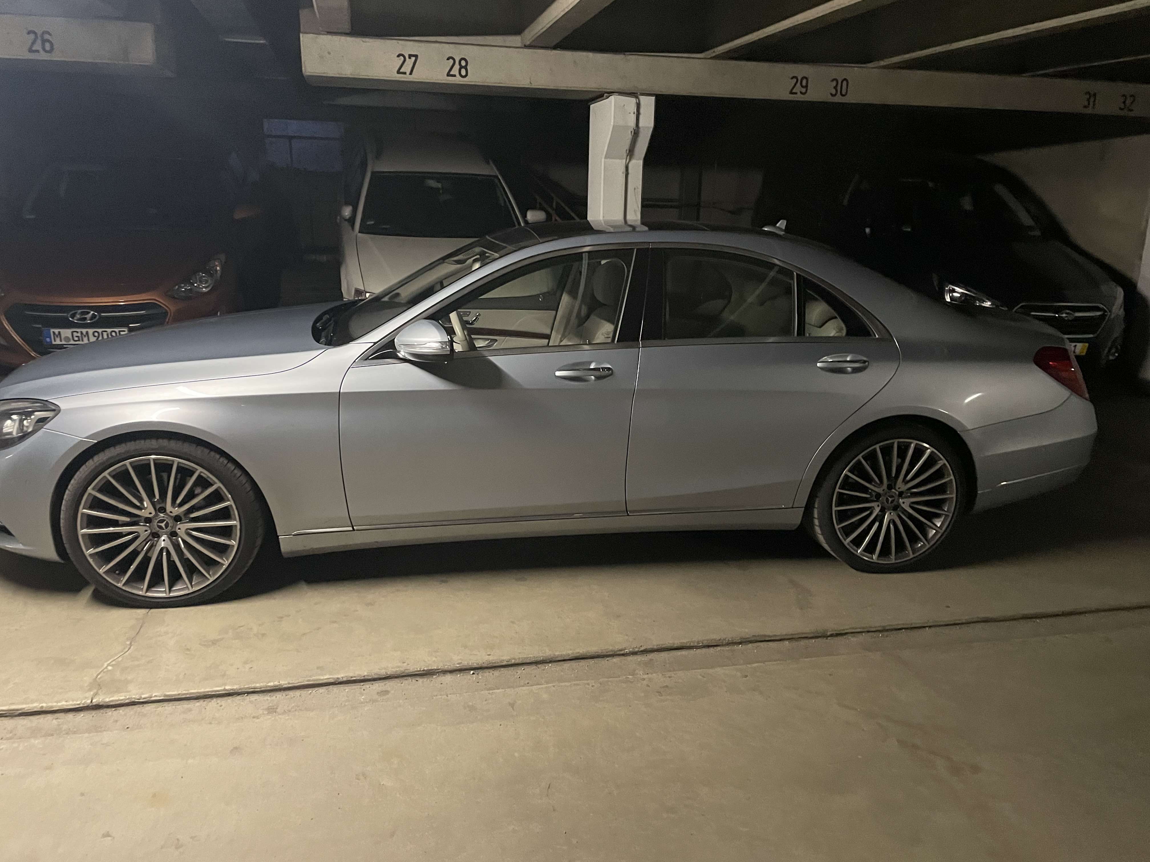 Second hand Mercedes Benz S-Class 500