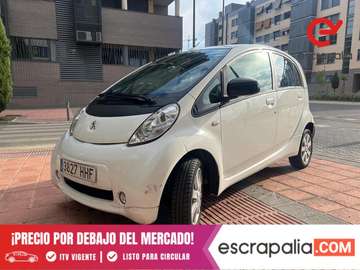 Berlina 67cv Automático de 5 Puertas