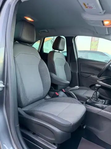 Opel Crossland view 8