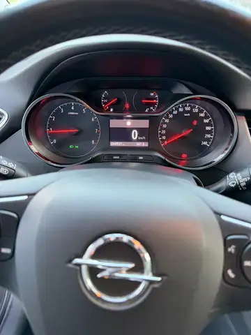 Opel Crossland view 5