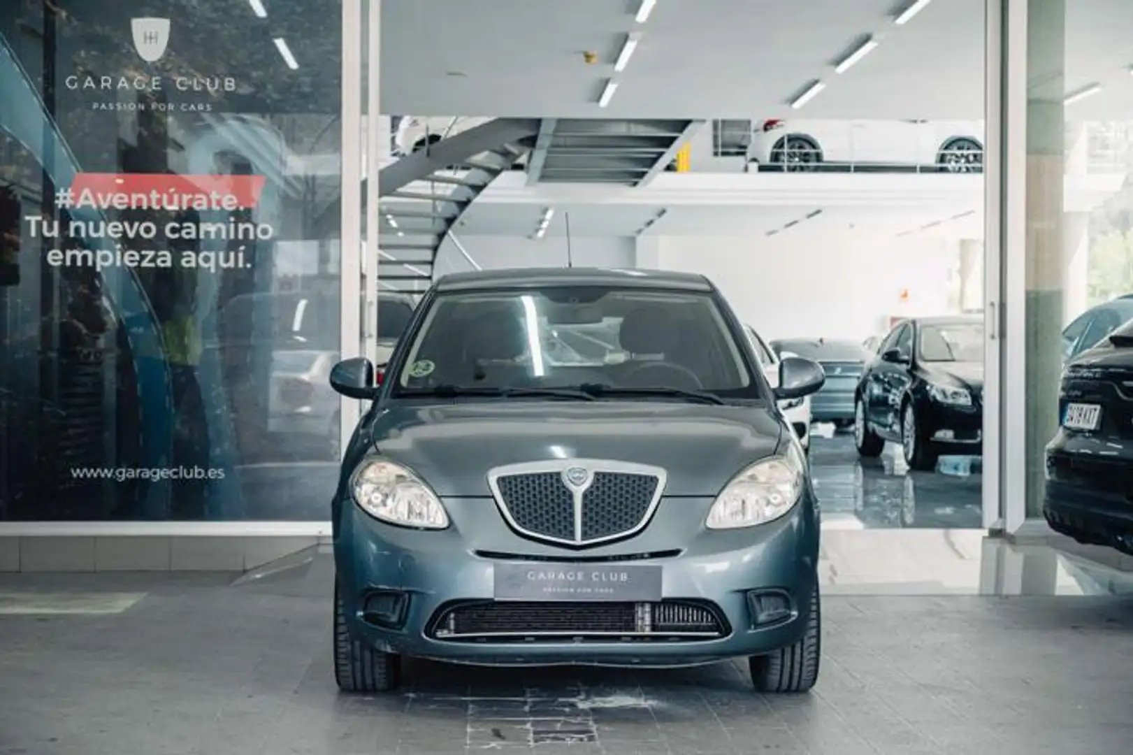 Lancia Ypsilon 1.3JTD Platino 90 - 2