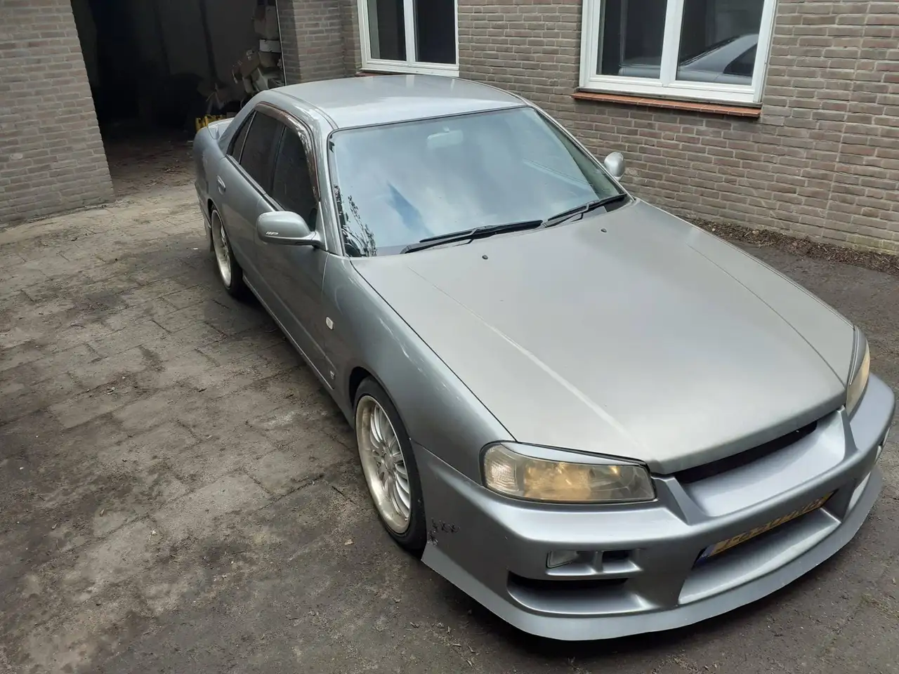 Nissan Skyline GT-V (RB25DE, Sedan), foto 5