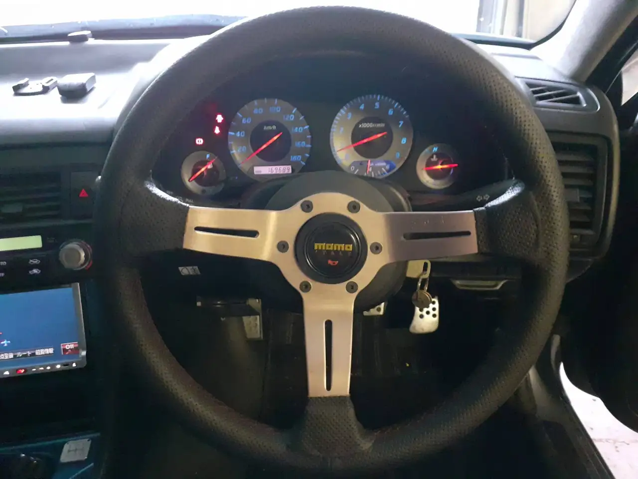 Nissan Skyline GT-V (RB25DE, Sedan), foto 11