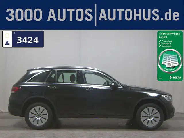 Mercedes-Benz GLC 300 de 4M Navi LED RFK AHK PDC SHZ