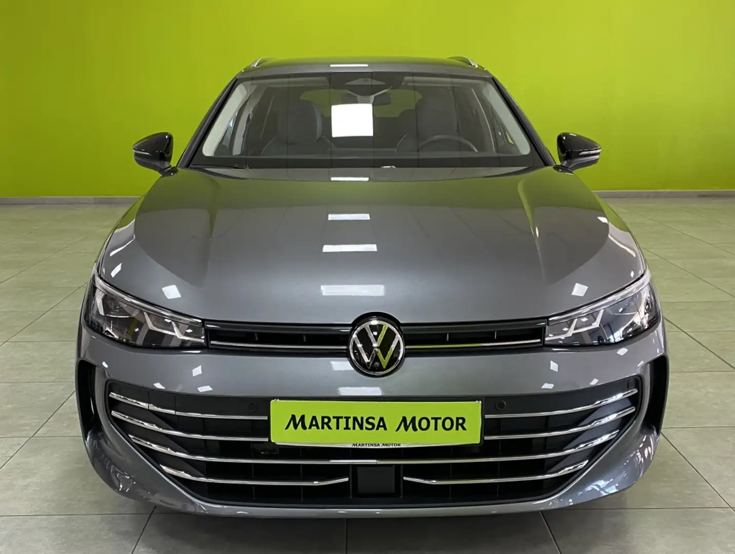 Volkswagen Passat 1.5 eTSI Business DSG7 110kW Gris - 2