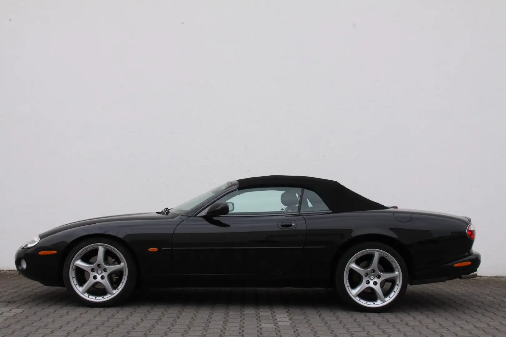 Jaguar XKR Cabriolet 2 Jahre Garantie Fekete - 2